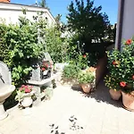 Apartment Mandica Selce