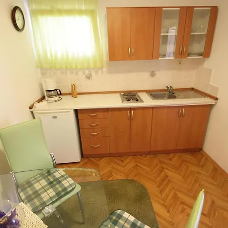 Apartment Mandica