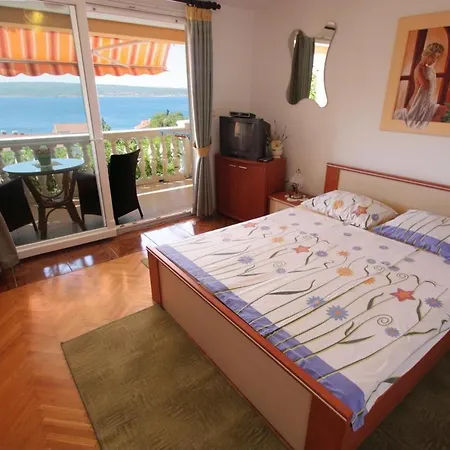 Mandica Apartment Selce