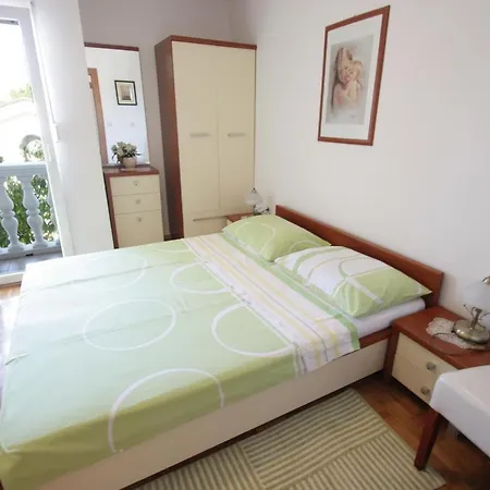 Mandica Apartment *